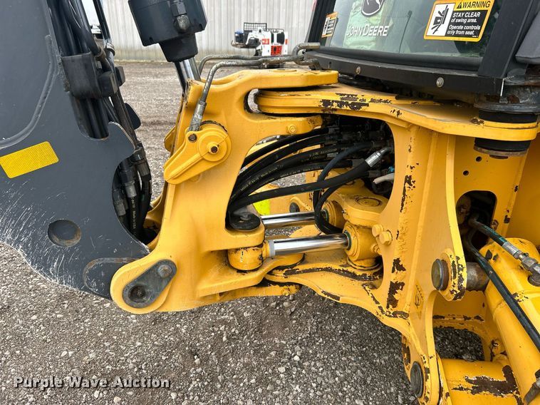 image for item EG1178 2014 John Deere 310SK backhoe