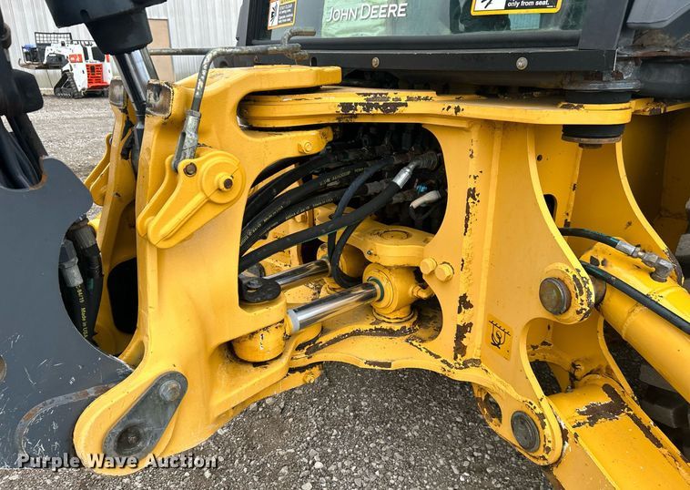 image for item EG1178 2014 John Deere 310SK backhoe
