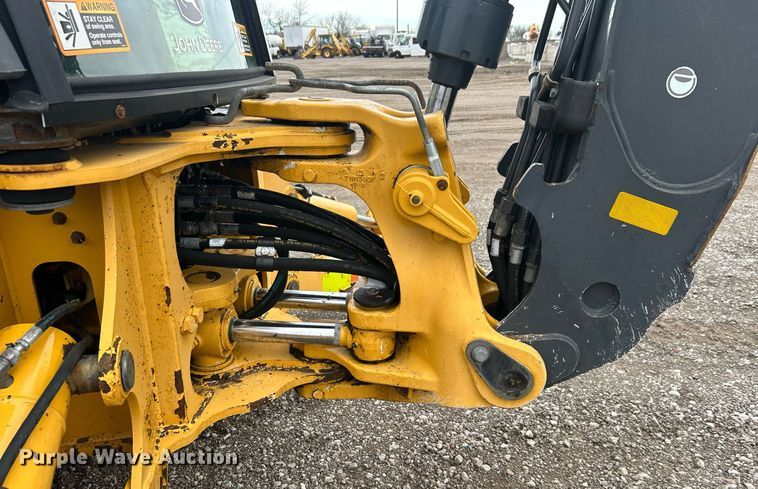 image for item EG1178 2014 John Deere 310SK backhoe