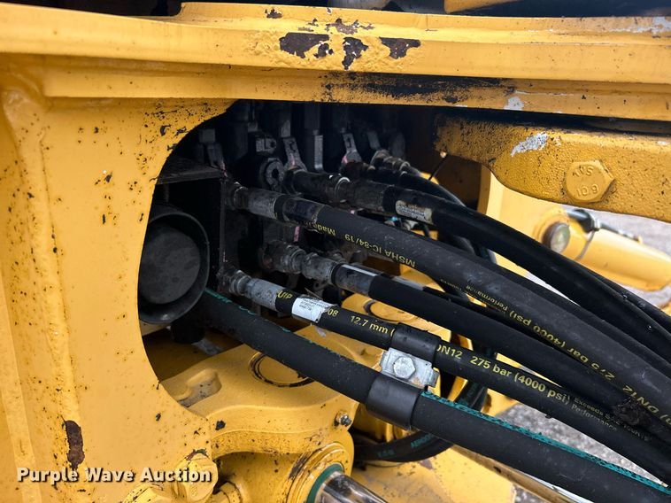 image for item EG1178 2014 John Deere 310SK backhoe