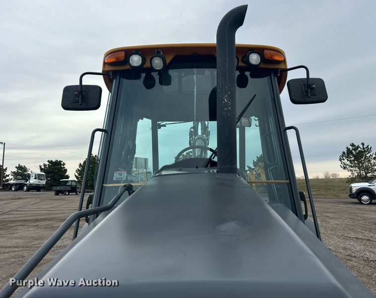 image for item EG1178 2014 John Deere 310SK backhoe