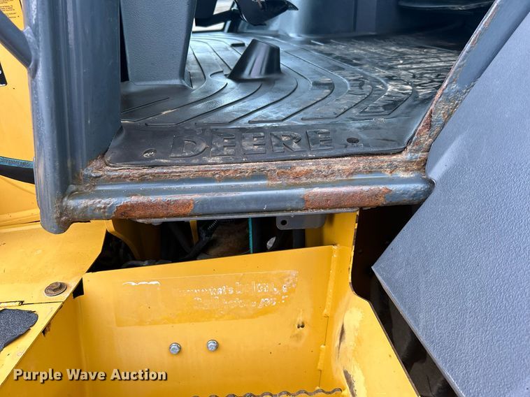 image for item EG1178 2014 John Deere 310SK backhoe