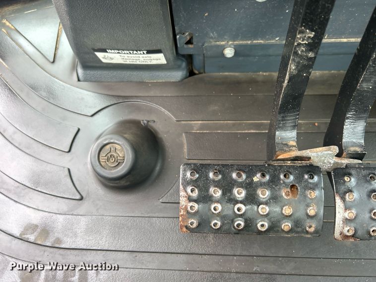 image for item EG1178 2014 John Deere 310SK backhoe