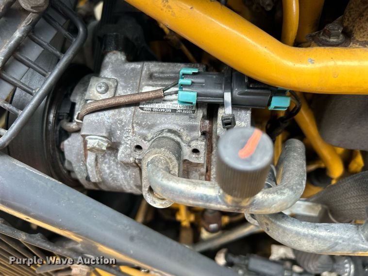 image for item EG1178 2014 John Deere 310SK backhoe