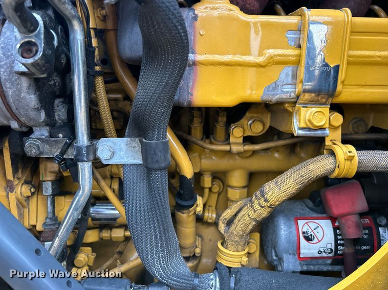 image for item EG1178 2014 John Deere 310SK backhoe