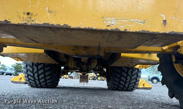 image for item EG1178 2014 John Deere 310SK backhoe