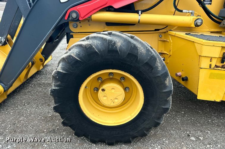 image for item EG1178 2014 John Deere 310SK backhoe