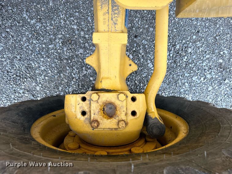 image for item EG1178 2014 John Deere 310SK backhoe