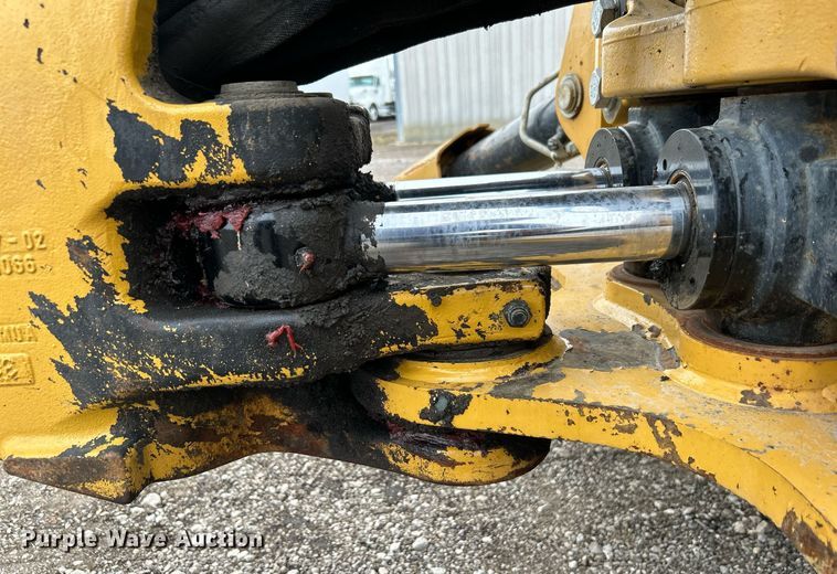 image for item EG1180 2015 Caterpillar  420F2 backhoe