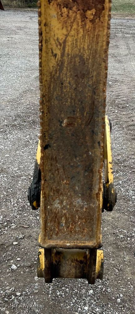 image for item EG1180 2015 Caterpillar  420F2 backhoe