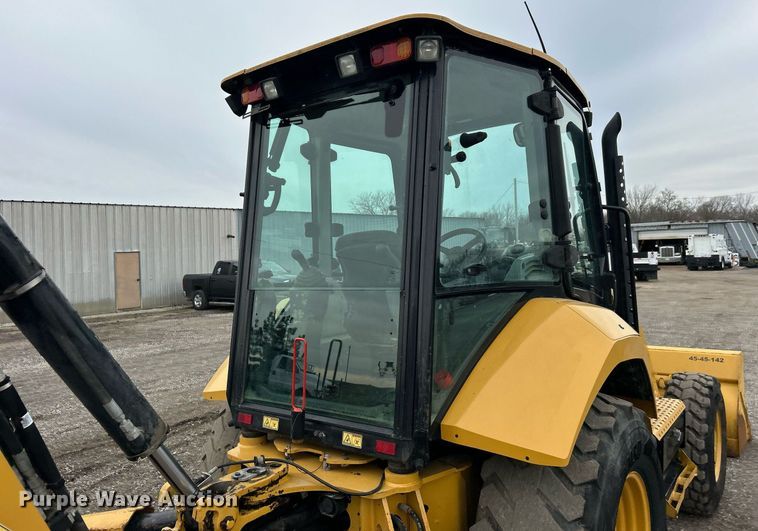 image for item EG1180 2015 Caterpillar  420F2 backhoe