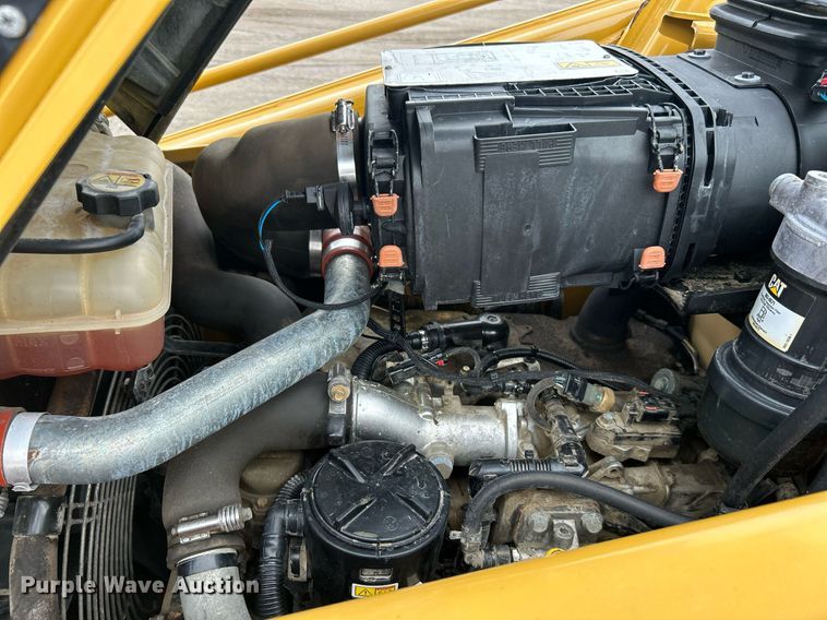 image for item EG1180 2015 Caterpillar  420F2 backhoe