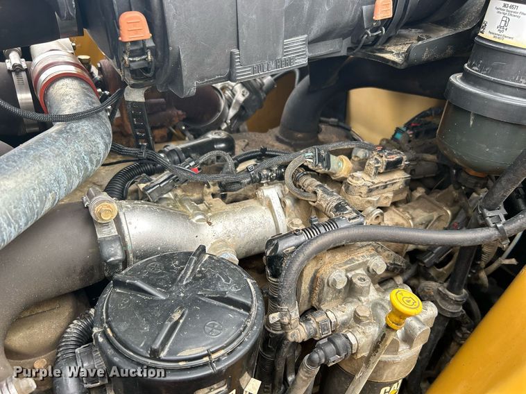 image for item EG1180 2015 Caterpillar  420F2 backhoe