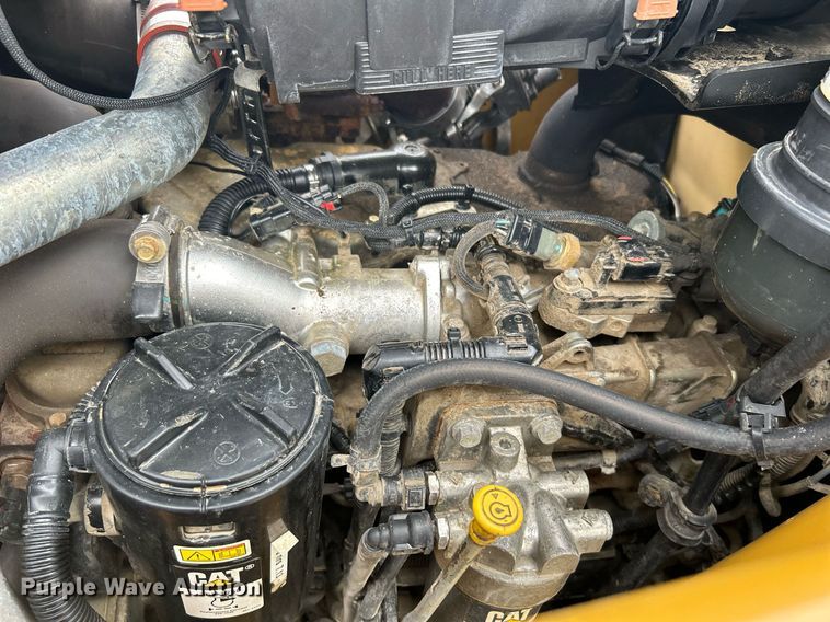 image for item EG1180 2015 Caterpillar  420F2 backhoe