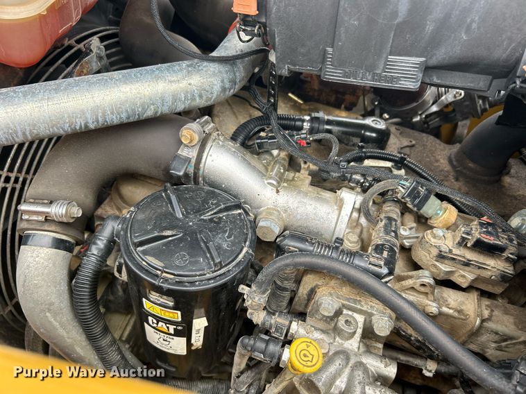 image for item EG1180 2015 Caterpillar  420F2 backhoe