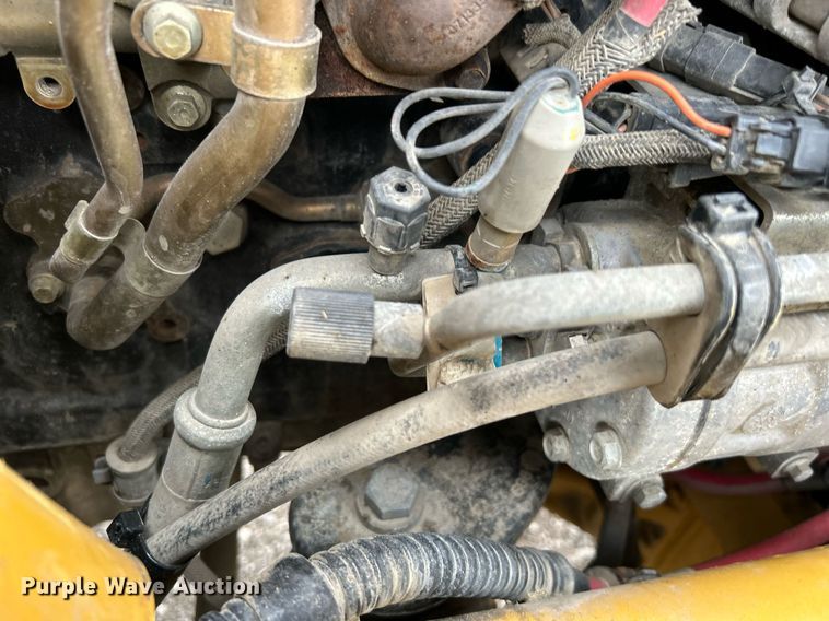 image for item EG1180 2015 Caterpillar  420F2 backhoe