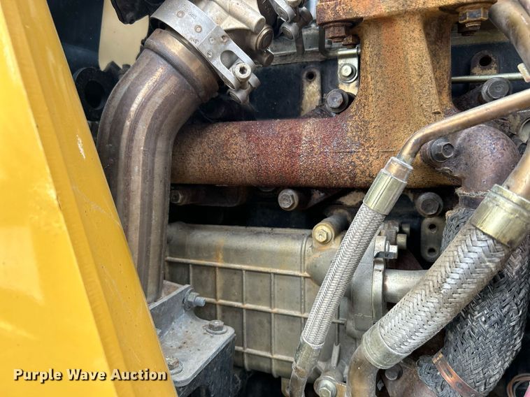 image for item EG1180 2015 Caterpillar  420F2 backhoe