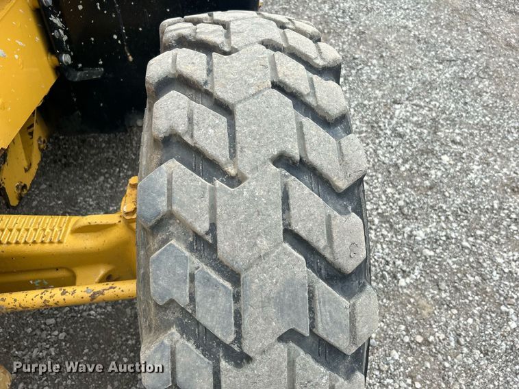 image for item EG1180 2015 Caterpillar  420F2 backhoe