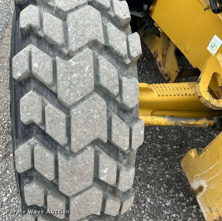 image for item EG1180 2015 Caterpillar  420F2 backhoe