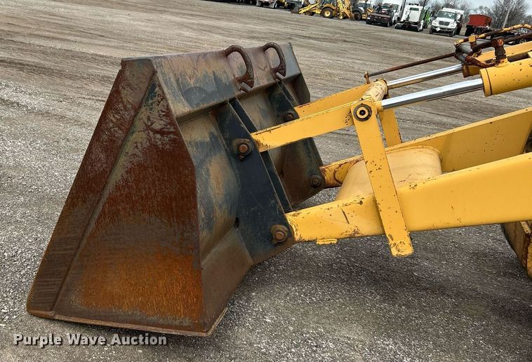 image for item EG1182 Ford 555B backhoe