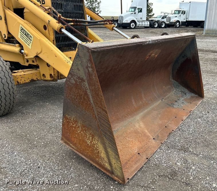 image for item EG1182 Ford 555B backhoe