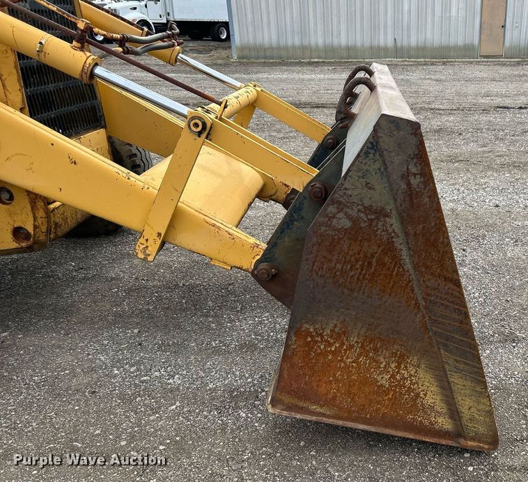 image for item EG1182 Ford 555B backhoe
