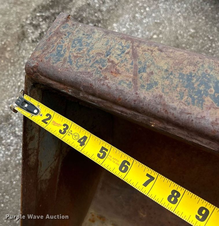 image for item EG1182 Ford 555B backhoe