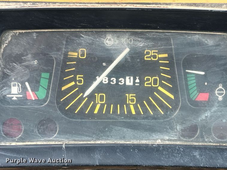 image for item EG1182 Ford 555B backhoe