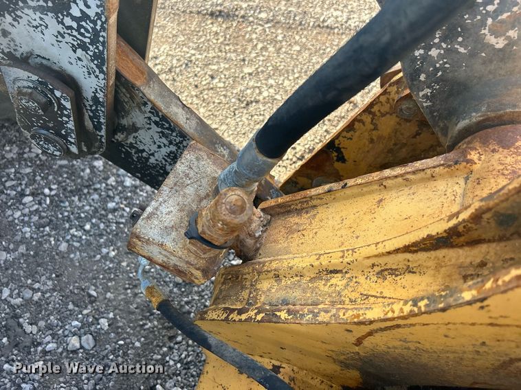 image for item EG1194 1999 Caterpillar  IT28G integrated tool carrier