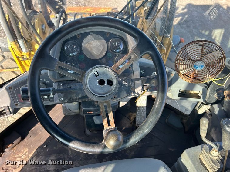 image for item EG1194 1999 Caterpillar  IT28G integrated tool carrier