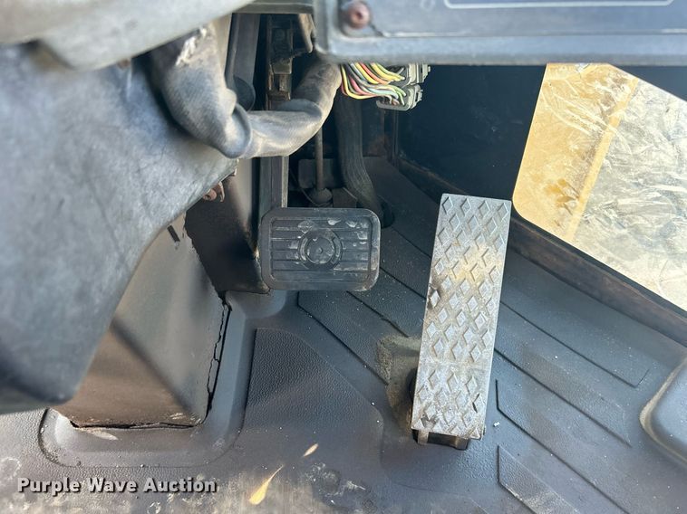 image for item EG1194 1999 Caterpillar  IT28G integrated tool carrier