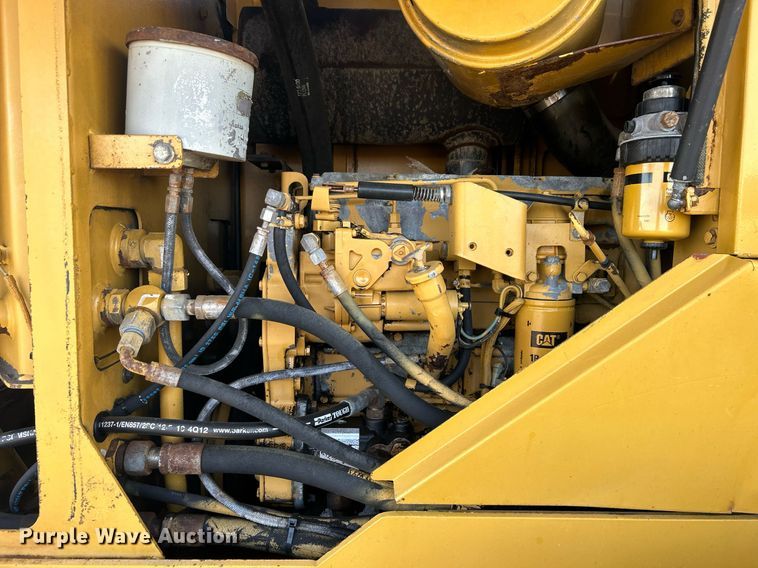 image for item EG1194 1999 Caterpillar  IT28G integrated tool carrier