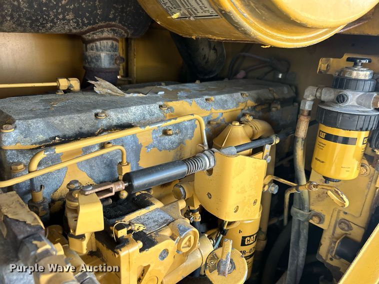 image for item EG1194 1999 Caterpillar  IT28G integrated tool carrier