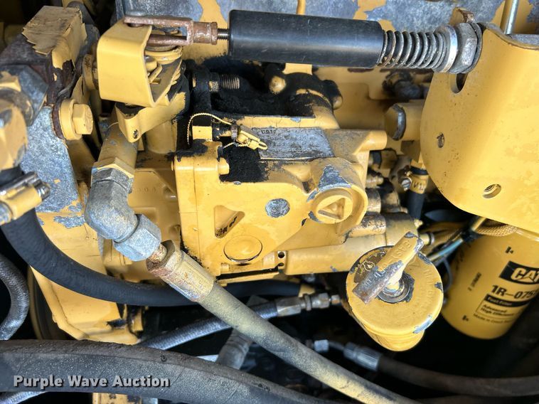 image for item EG1194 1999 Caterpillar  IT28G integrated tool carrier