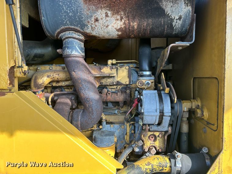 image for item EG1194 1999 Caterpillar  IT28G integrated tool carrier