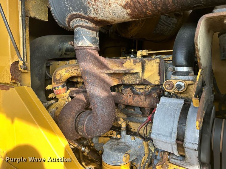 image for item EG1194 1999 Caterpillar  IT28G integrated tool carrier