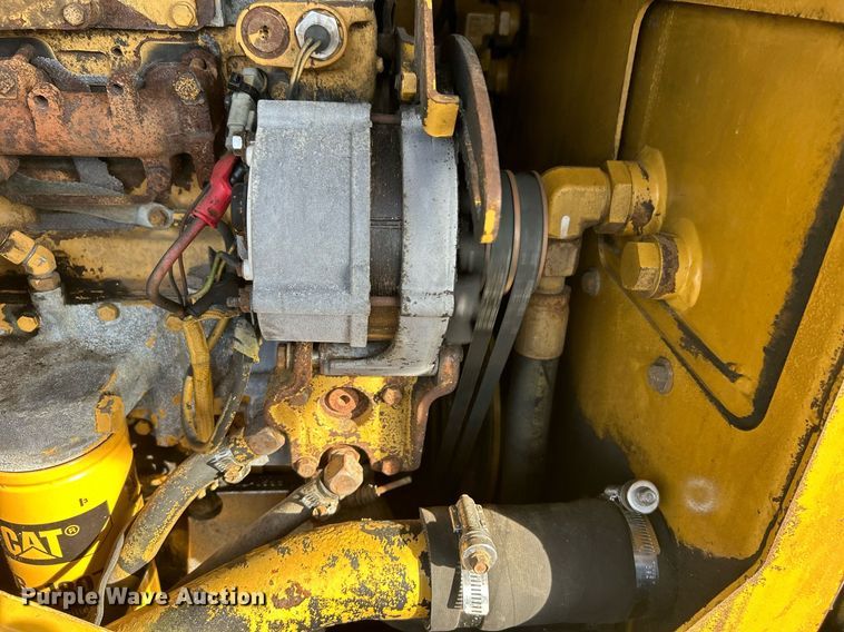 image for item EG1194 1999 Caterpillar  IT28G integrated tool carrier