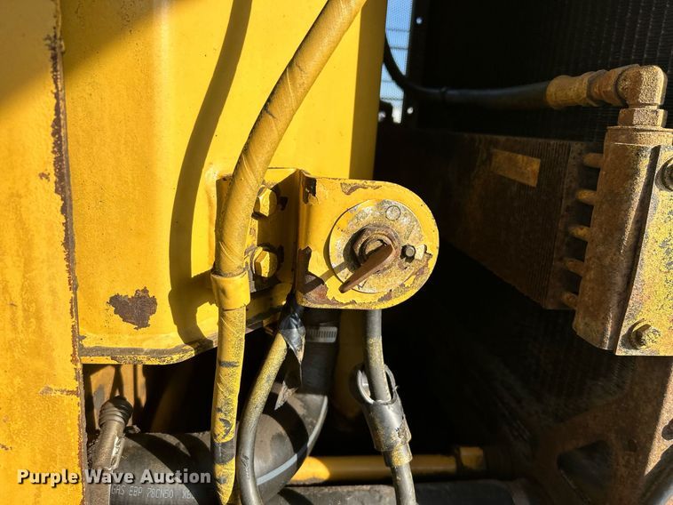 image for item EG1194 1999 Caterpillar  IT28G integrated tool carrier