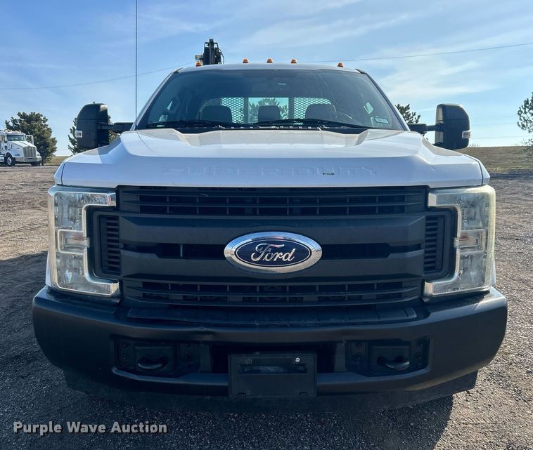 image for item EG1195 2017 Ford F350 Super Duty SuperCab utility bed pickup truck