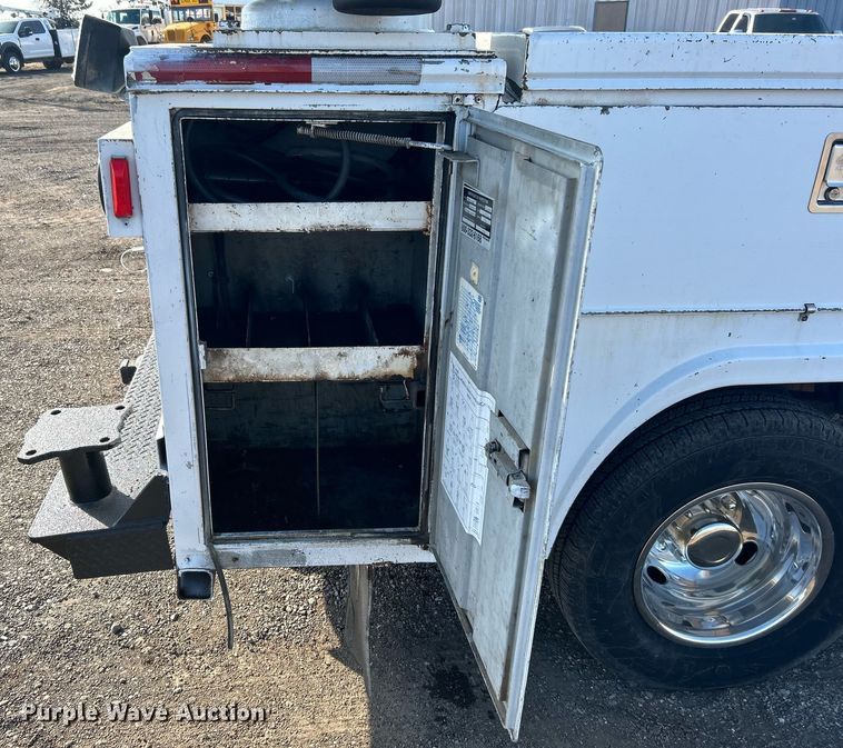 image for item EG1195 2017 Ford F350 Super Duty SuperCab utility bed pickup truck