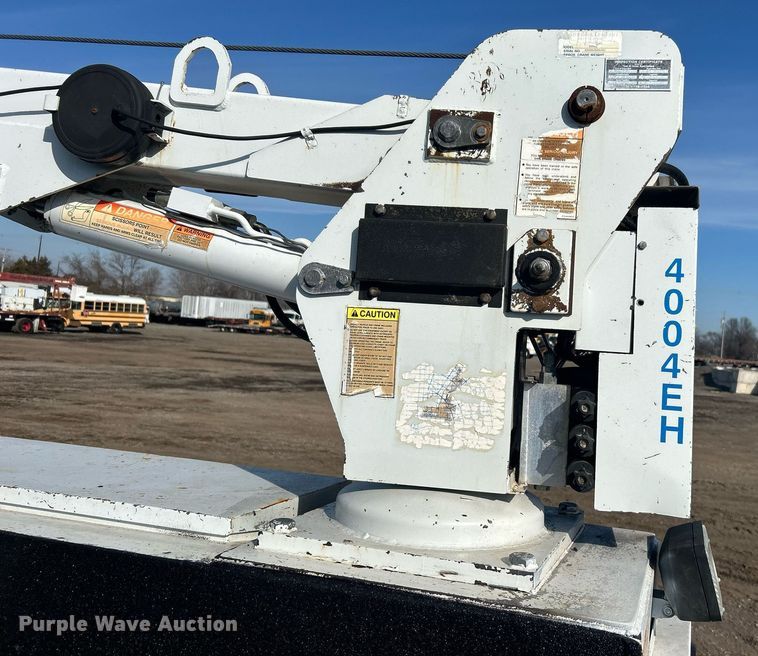 image for item EG1195 2017 Ford F350 Super Duty SuperCab utility bed pickup truck