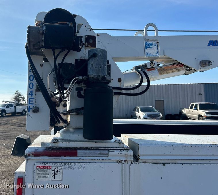 image for item EG1195 2017 Ford F350 Super Duty SuperCab utility bed pickup truck