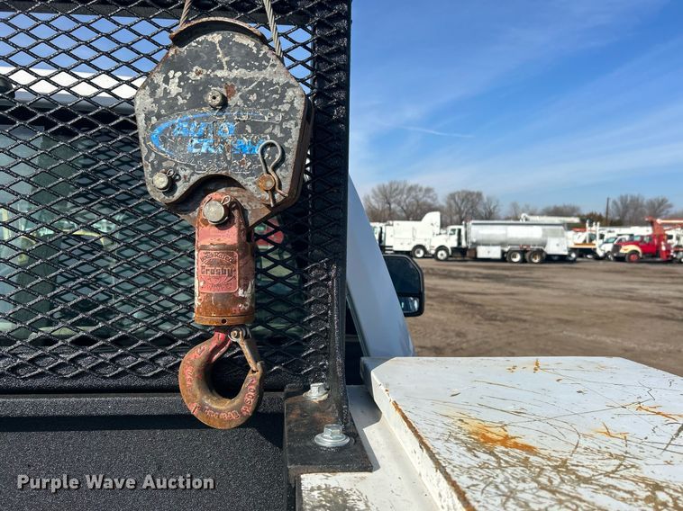 image for item EG1195 2017 Ford F350 Super Duty SuperCab utility bed pickup truck