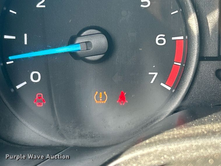 image for item EG1195 2017 Ford F350 Super Duty SuperCab utility bed pickup truck