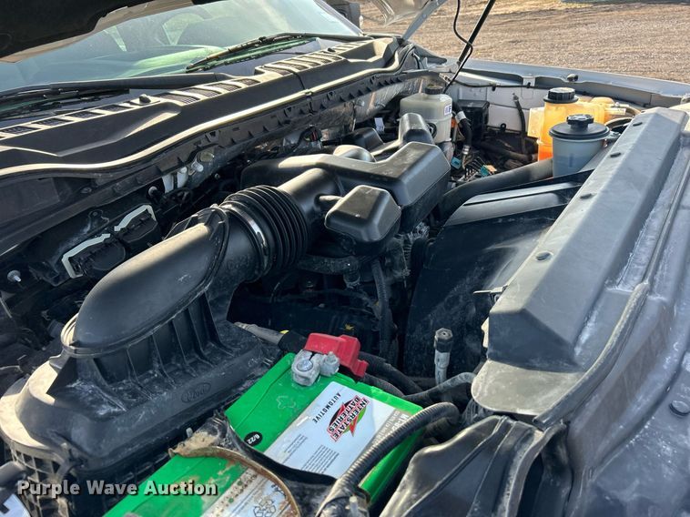 image for item EG1195 2017 Ford F350 Super Duty SuperCab utility bed pickup truck