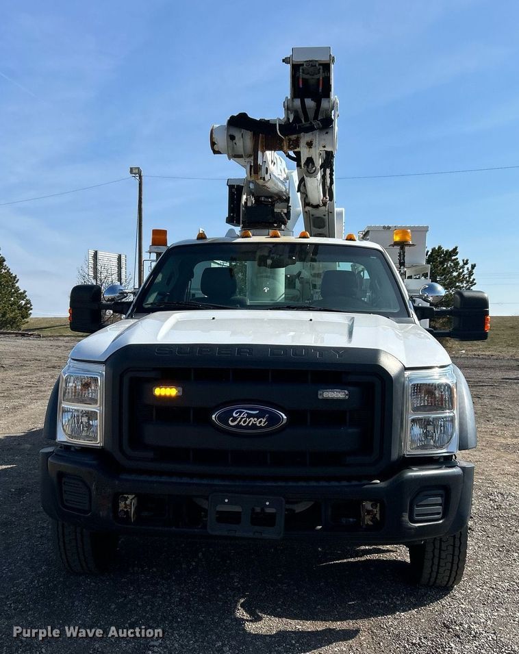 image for item EG1198 2012 Ford F550 Super Duty bucket truck
