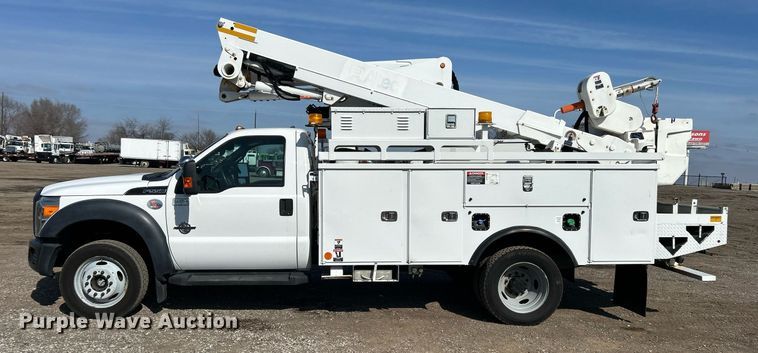 image for item EG1198 2012 Ford F550 Super Duty bucket truck