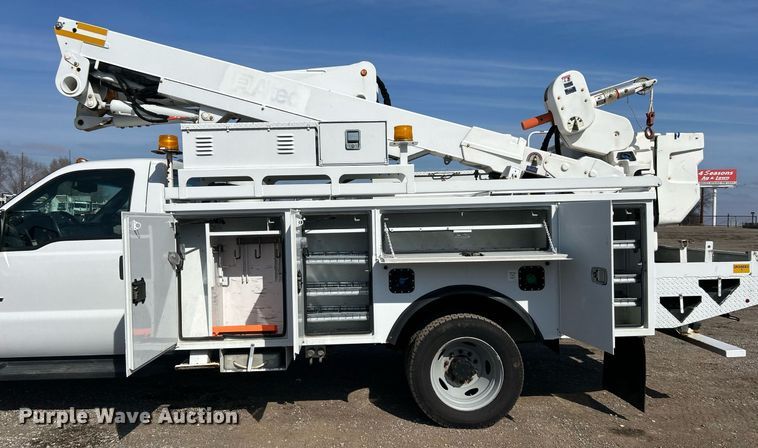 image for item EG1198 2012 Ford F550 Super Duty bucket truck