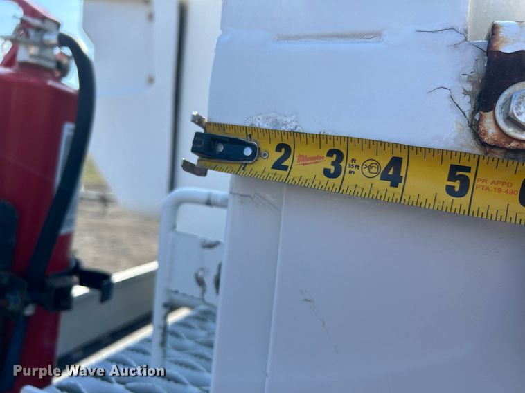 image for item EG1198 2012 Ford F550 Super Duty bucket truck