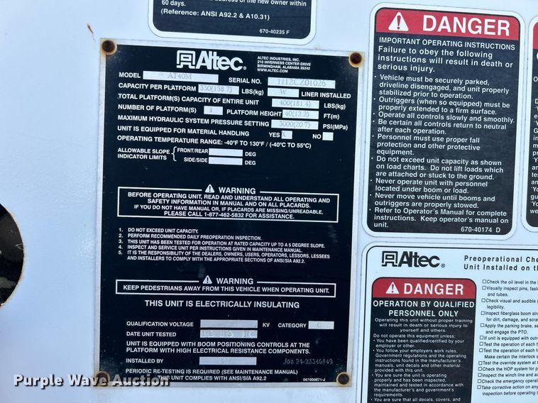 image for item EG1198 2012 Ford F550 Super Duty bucket truck